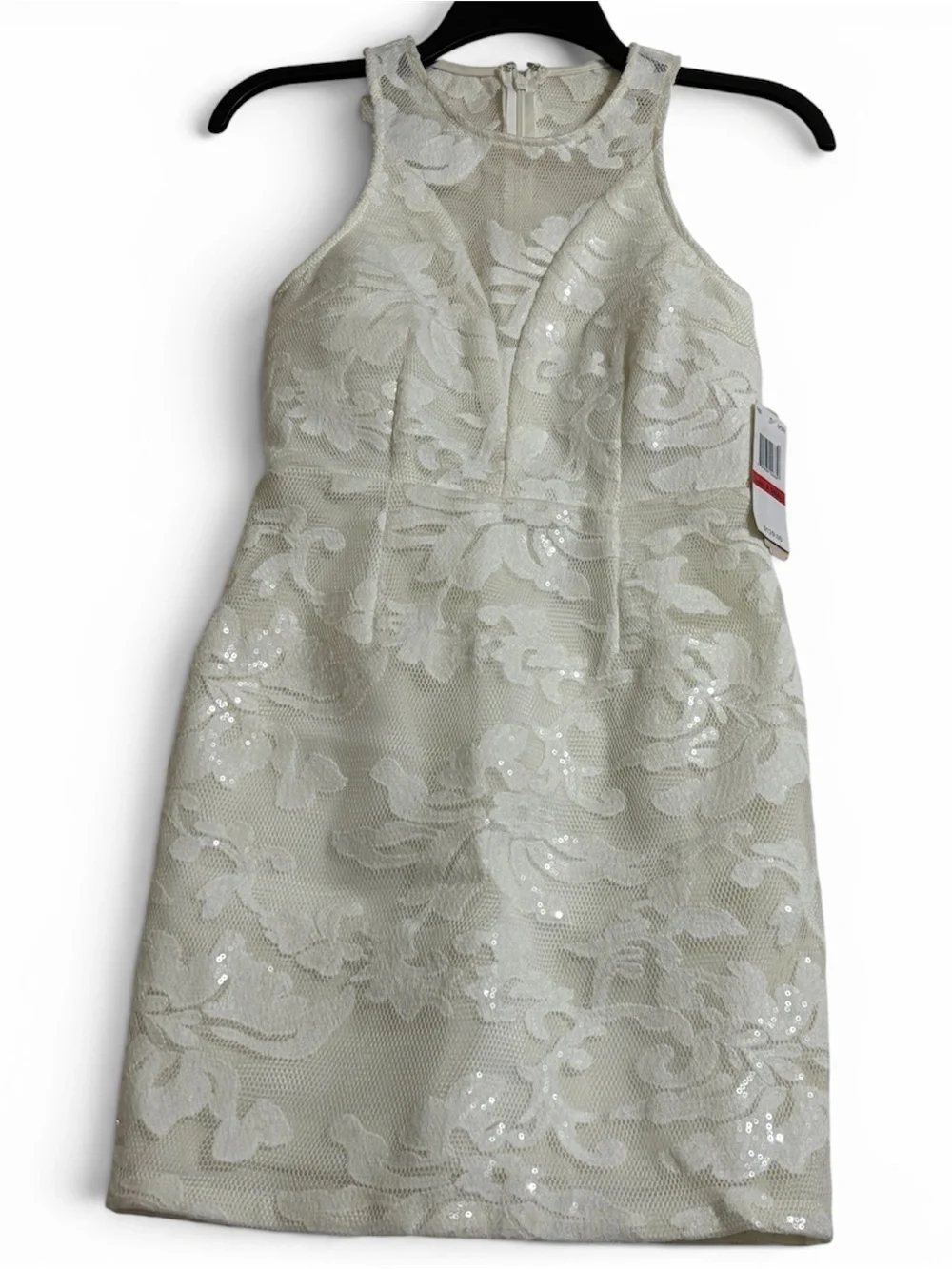 Beautiful white GB Dress size xs. Never wore with tags.‎